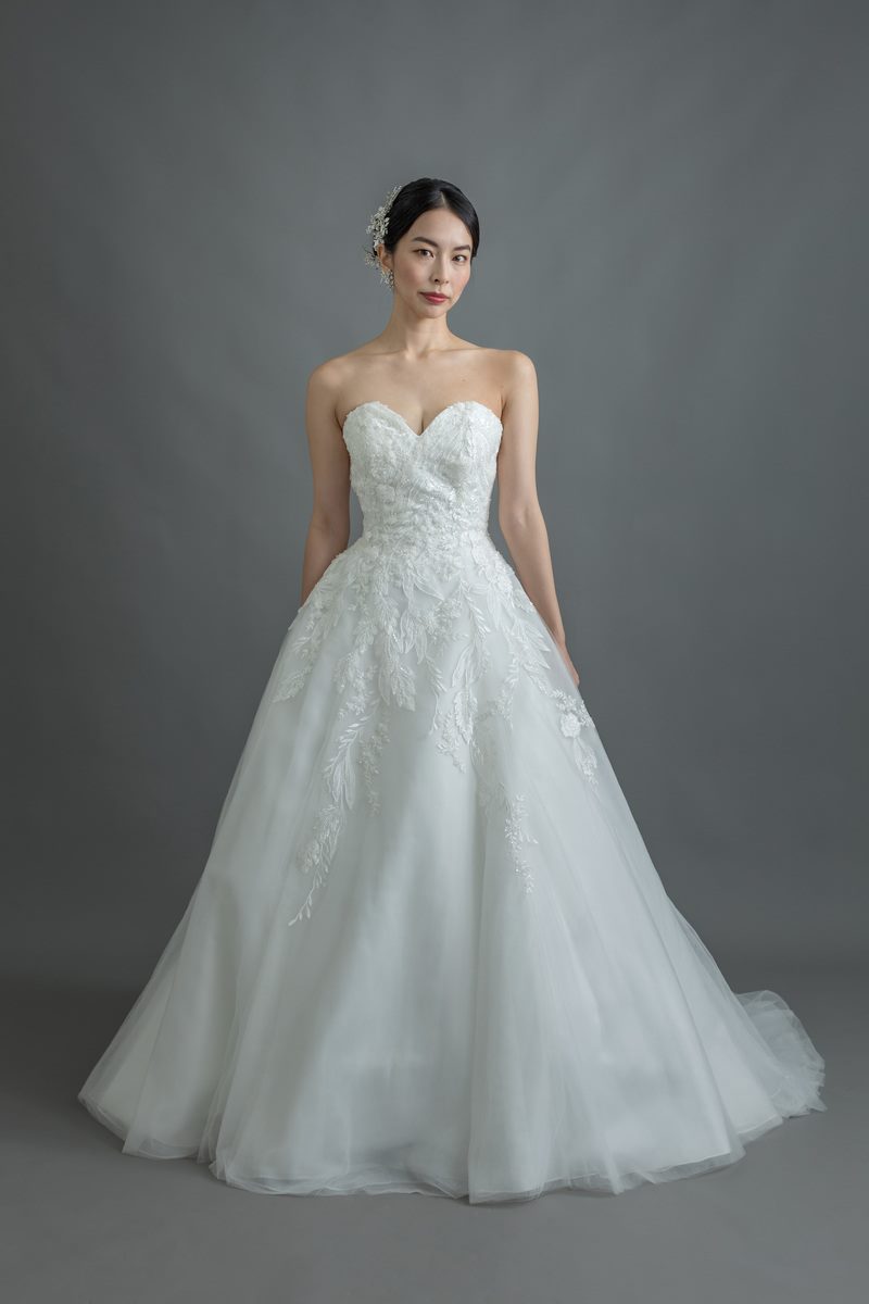 ビスチェスタイルのドレス