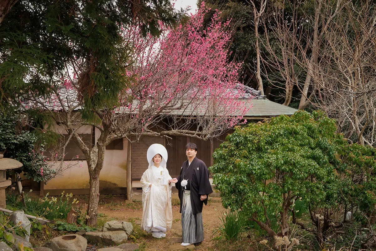 鎌倉・瑞泉寺の山奥で色打掛の和装前撮り、自然に囲まれた静かな婚礼ウェディングフォト