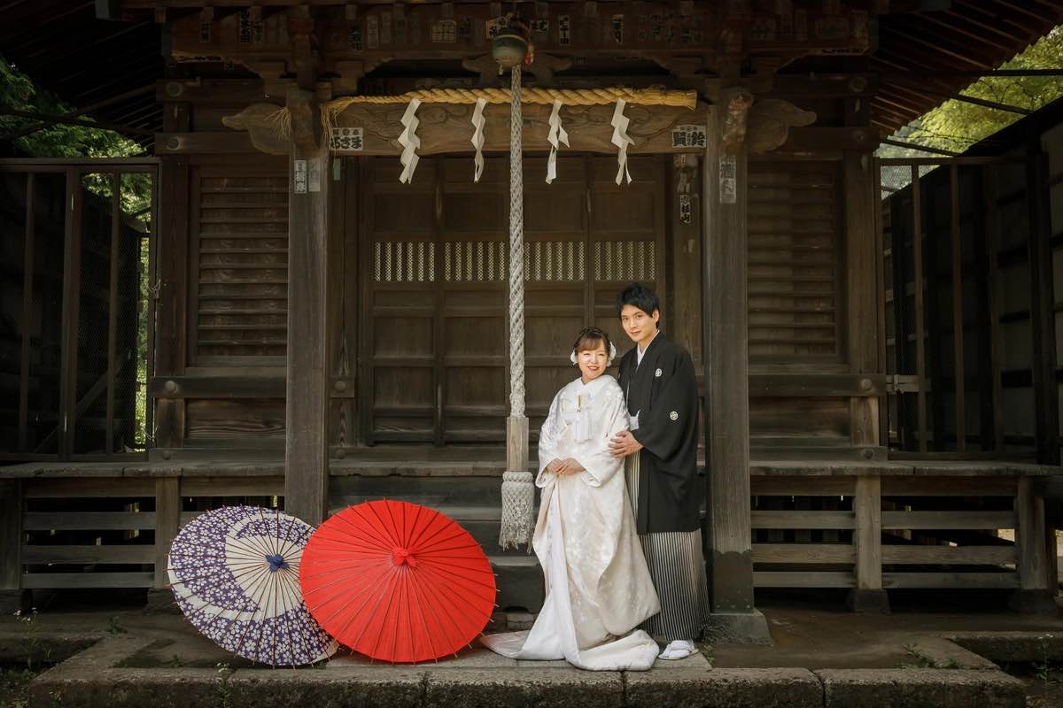 白無垢　隣の神社