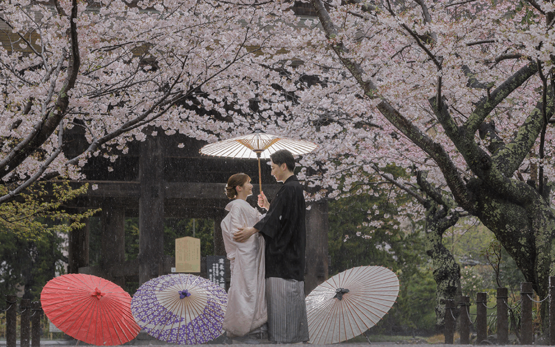 雨の日の前撮りは実は”エモい”！雨男・雨女さんが知らないメリット5選と後悔しない対策