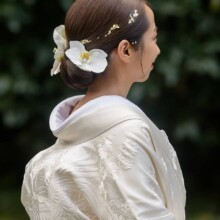 鎌倉・瑞泉寺で秋に撮影した和装ヘアスタイル 鎌倉・瑞泉寺で白無垢を着用した新婦の和装ヘアスタイル