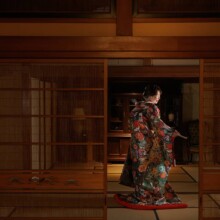 青03