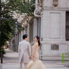 東京・日本橋 2023.05.27 日本橋の歴史的建造物を背景に洋装で残すクラシカルな前撮りウェディングフォト