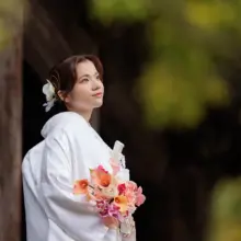 鎌倉・妙本寺で夏に撮影した和装前撮り 鎌倉・妙本寺で白無垢を着用した新婦の和装ソロショット