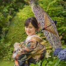 鎌倉の自然と紫陽花に抱かれたローストビーフ鎌倉山で、思い出に残る結婚写真を。