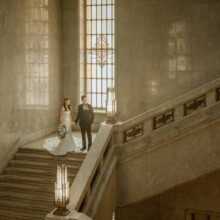 東京・東京国立博物館 2020.07.06 大階段を背景にした東京国立博物館の洋装ウェディングフォト