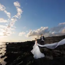 鎌倉・葉山海岸 2025.01.20 海と岩場の葉山の絶景で、印象的なウェディングフォト